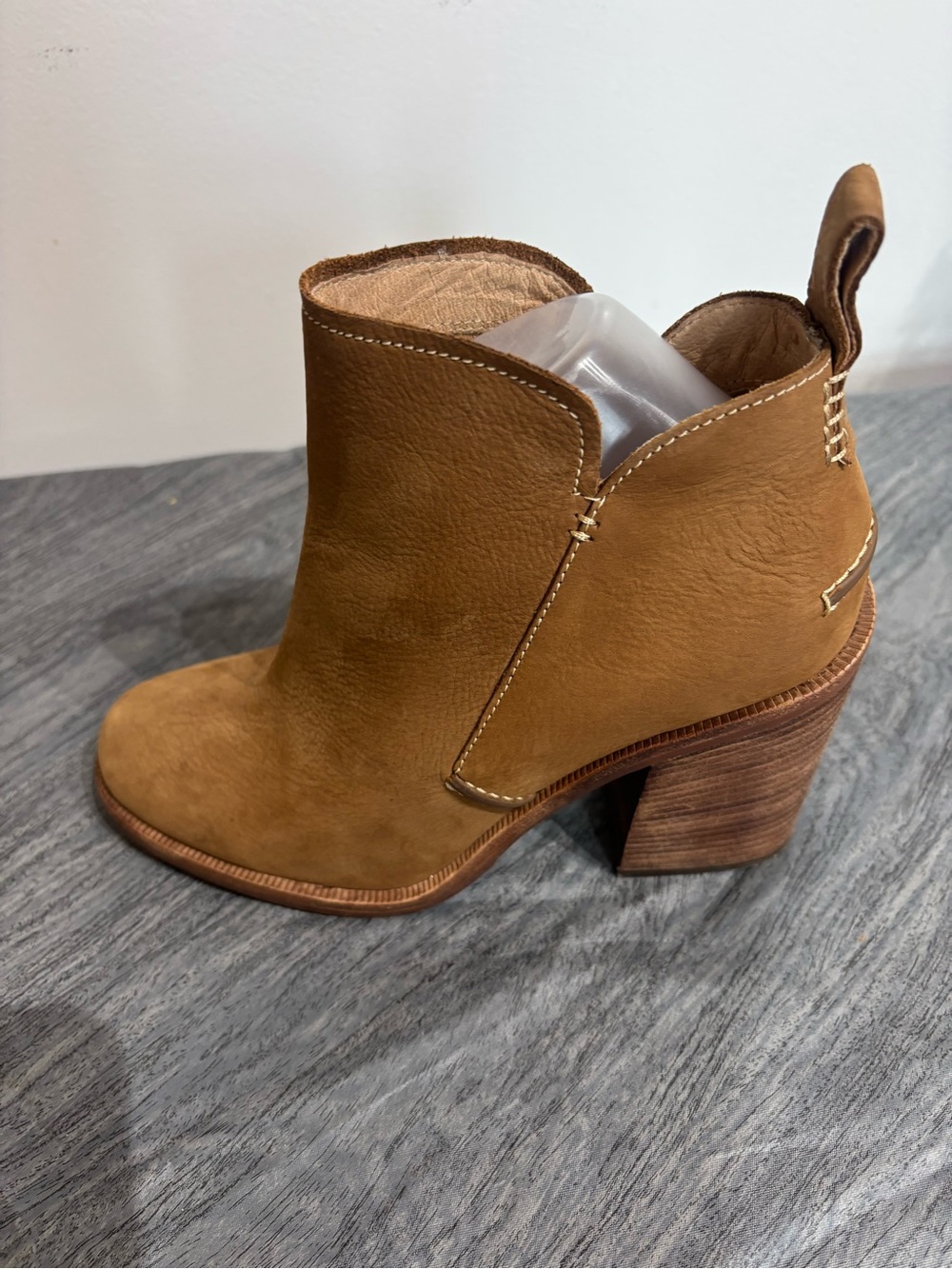 UGG Pixley Chestnut Nubuck Leather Stacked Block Heel Ankle Boots Size 8 GUC - Picture 7 of 10